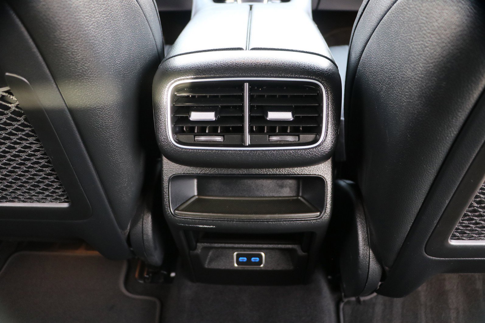 Used 2024 Mercedes-Benz GLE 350 4MATIC image 35