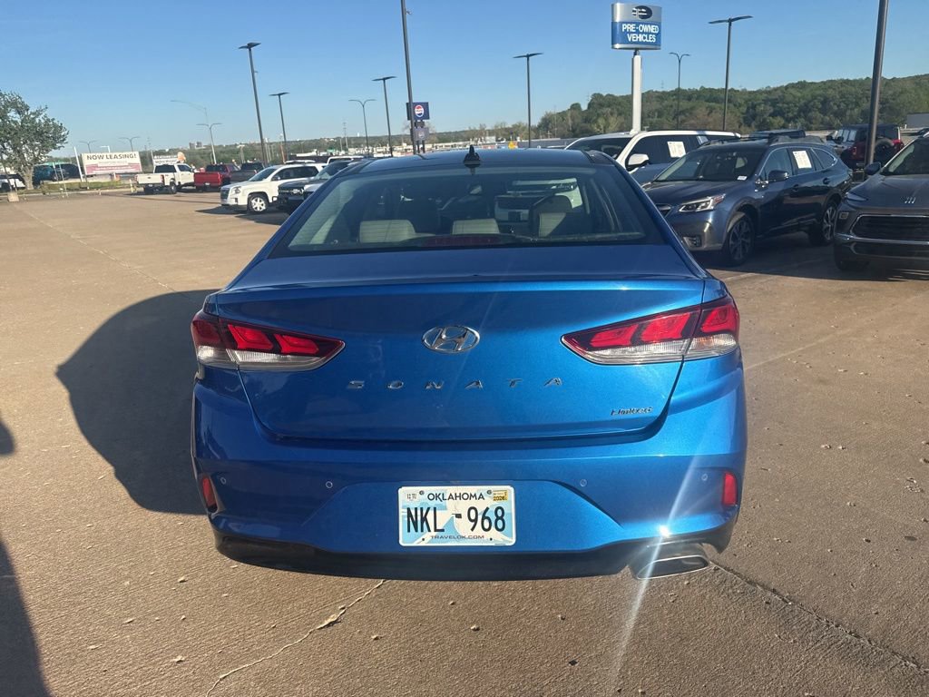 Used 2019 Hyundai Sonata Limited w/ Ultimate Package 04 image 5