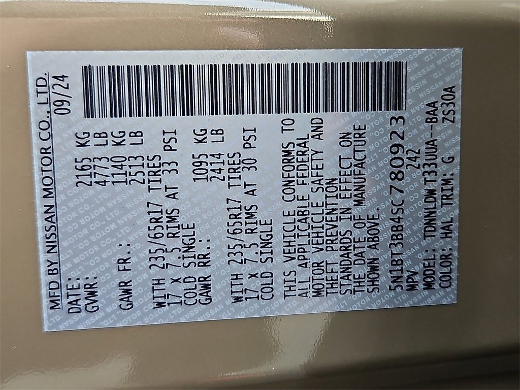 Certified 2025 Nissan Rogue SV image 29