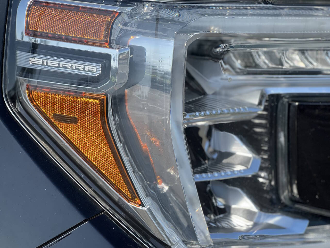 Used 2020 GMC Sierra 1500 Denali RWD image 36
