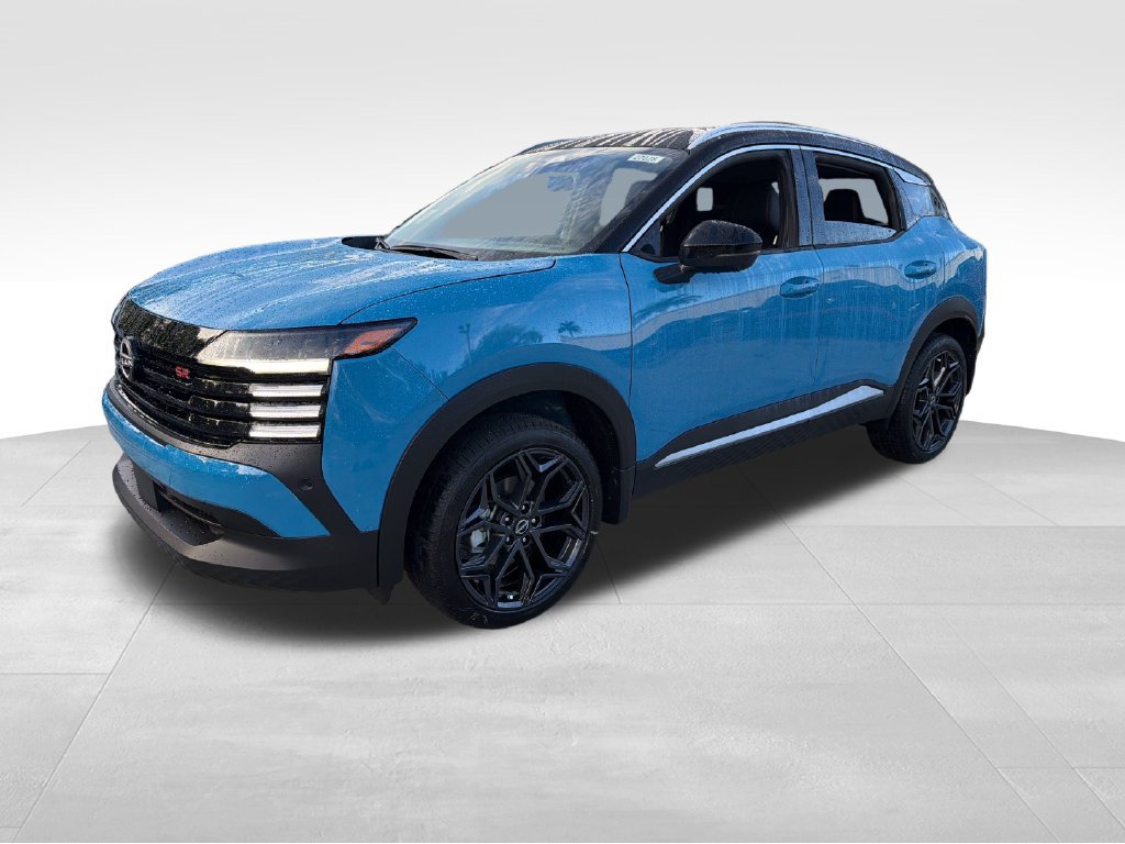 New 2027 Nissan Kicks SR FWD image 3