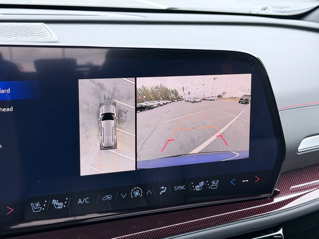 New 2026 Chevrolet Traverse RS image 18