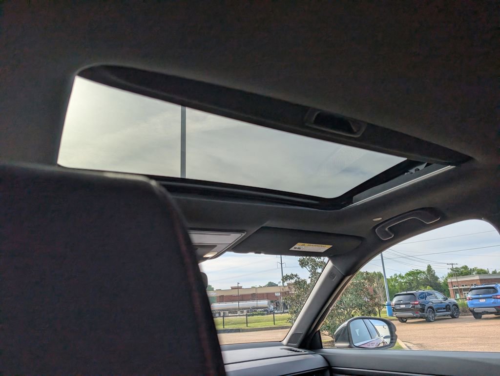 Used 2025 Honda CR-V Sport image 28