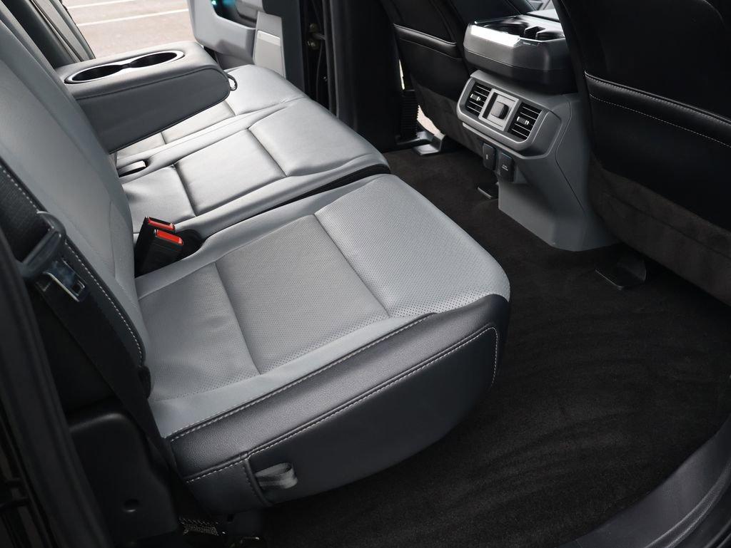 Used 2022 Ford F150 Lariat w/ Equipment Group 501A Mid image 30