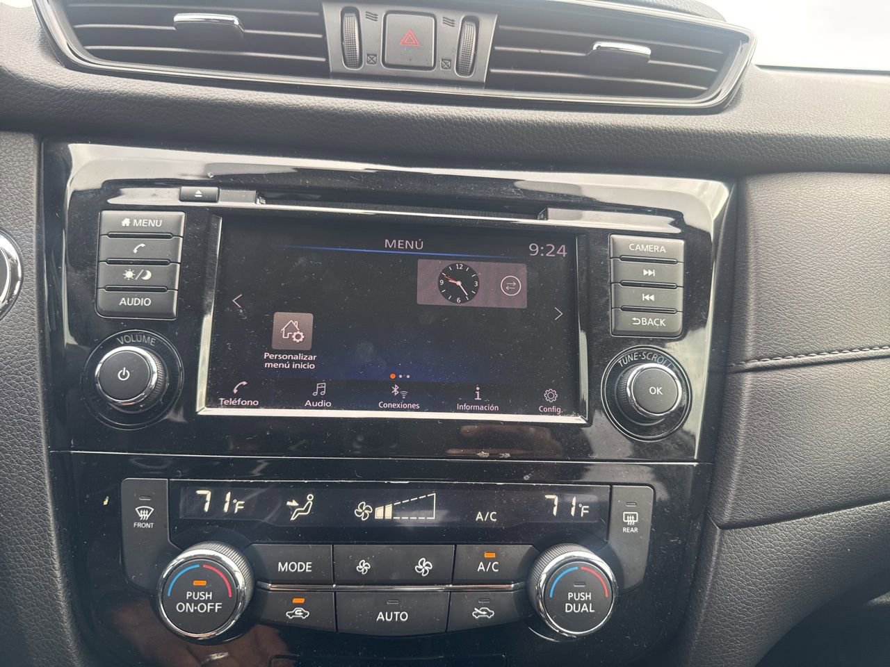 Used 2020 Nissan Rogue SV image 37