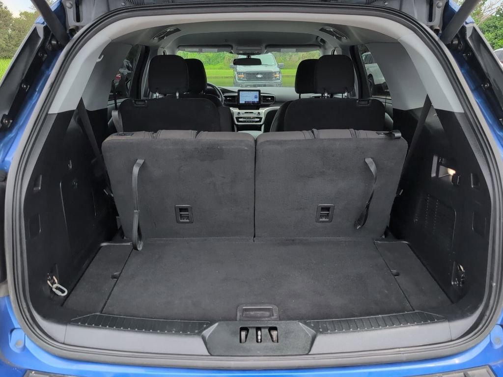 Certified 2022 Ford Explorer XLT image 13