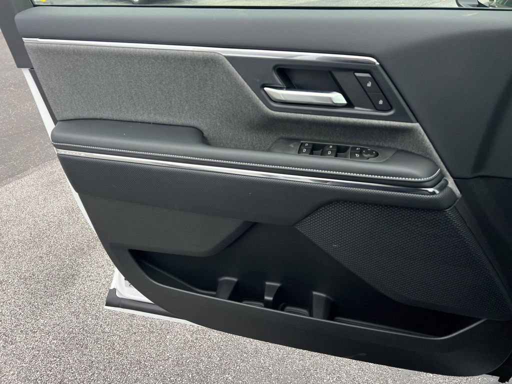 New 2026 GMC Sierra EV Elevation image 12