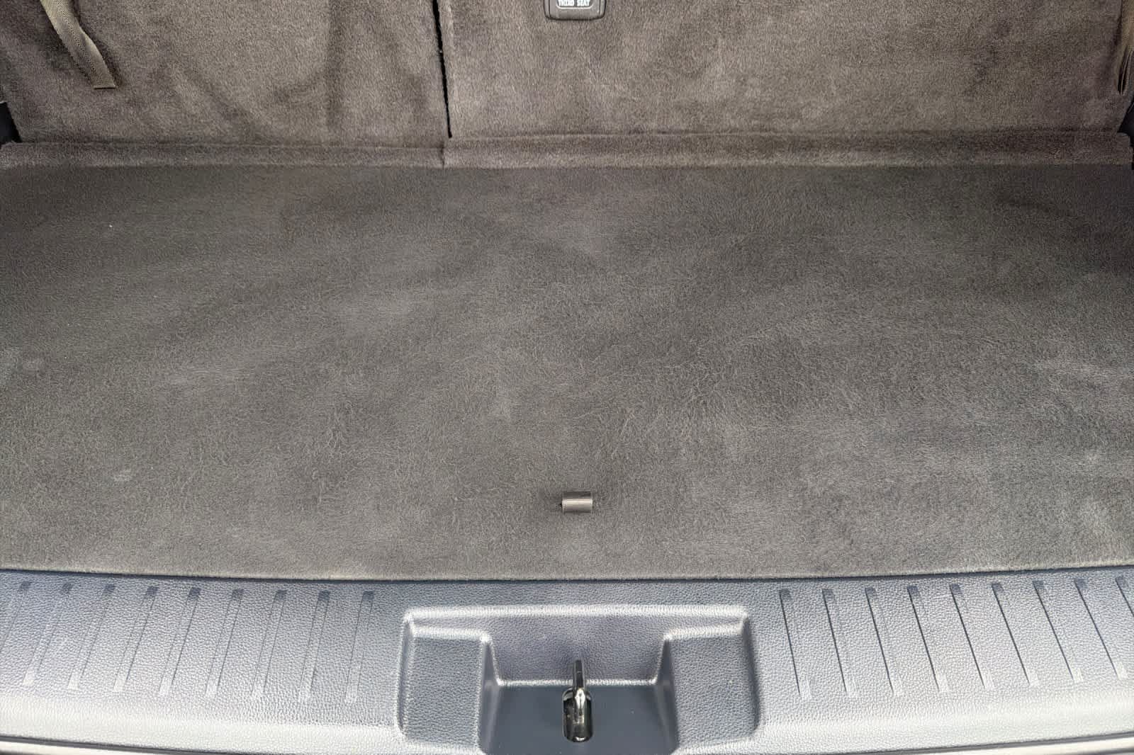 Used 2023 Toyota Highlander XLE AWD/4WD image 16