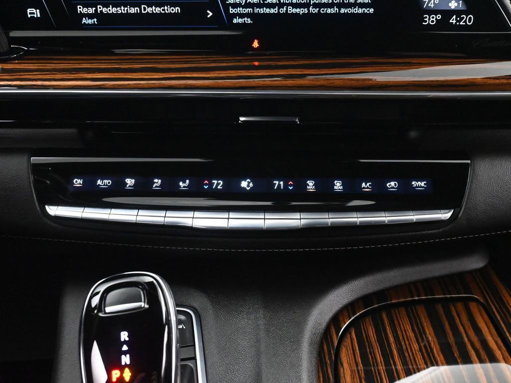 Used 2023 Cadillac Escalade ESV Premium Luxury image 37