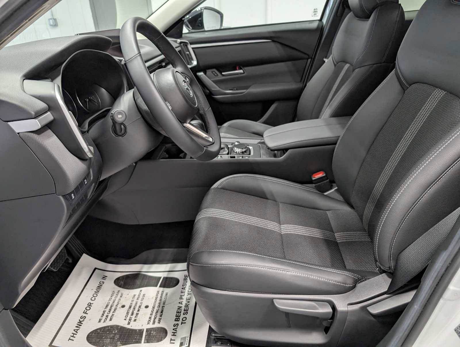 Certified 2025 MAZDA CX-50 AWD 2.5 S w/ Weather Package image 4