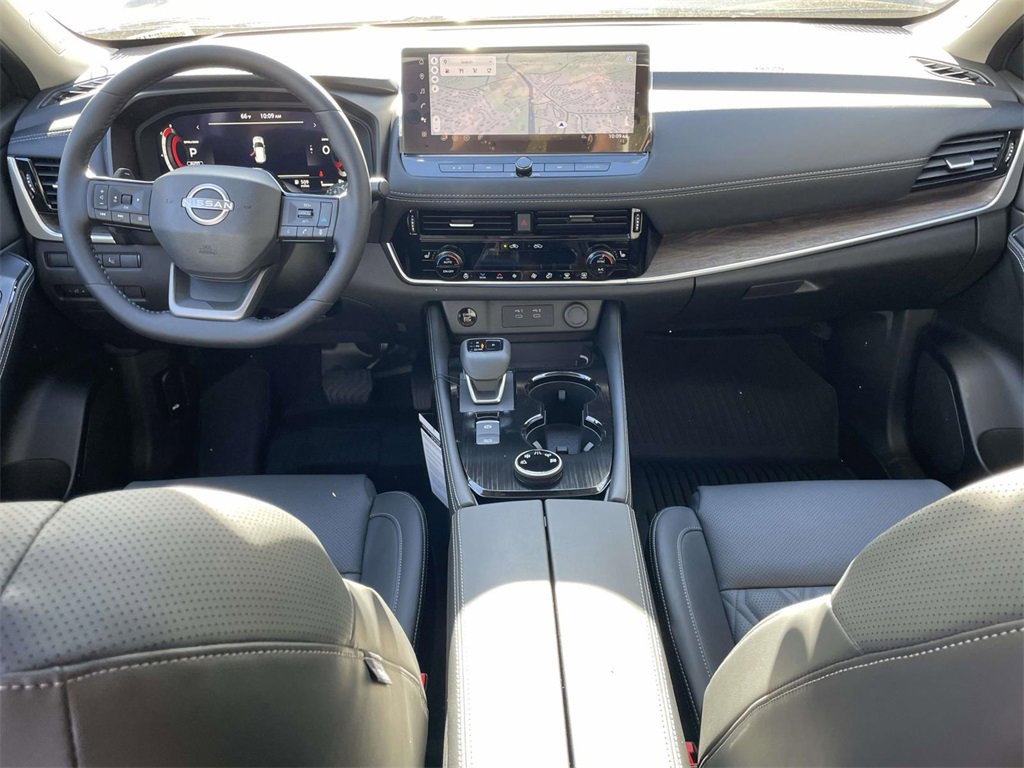 New 2026 Nissan Rogue Platinum image 10