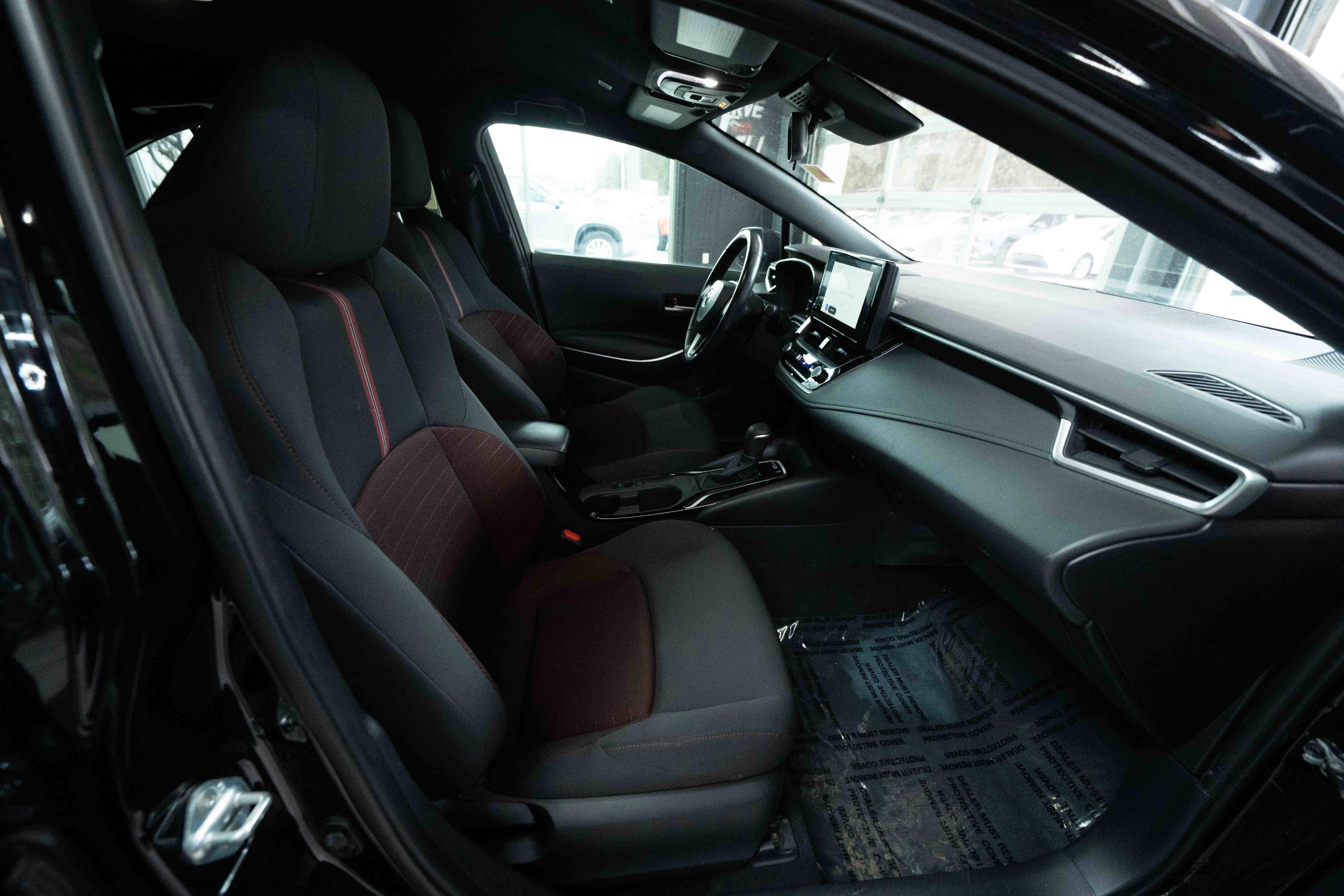 Used 2024 Toyota Corolla SE image 26