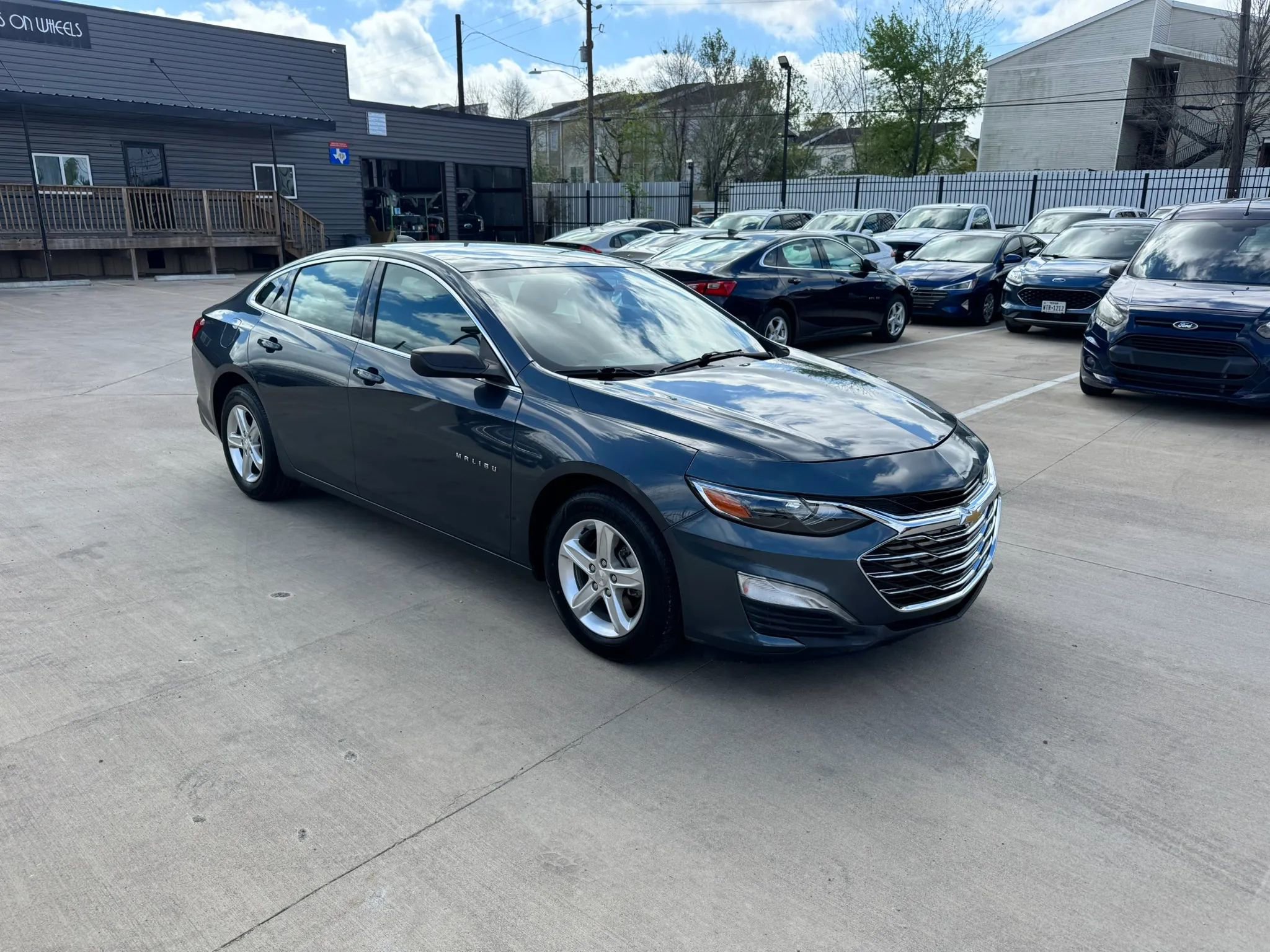 Used 2020 Chevrolet Malibu LS image 11