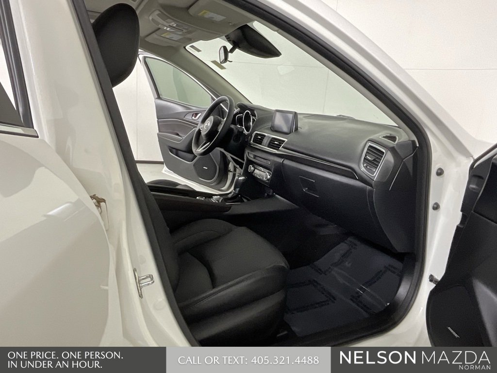 Used 2018 MAZDA MAZDA3 Grand Touring image 14