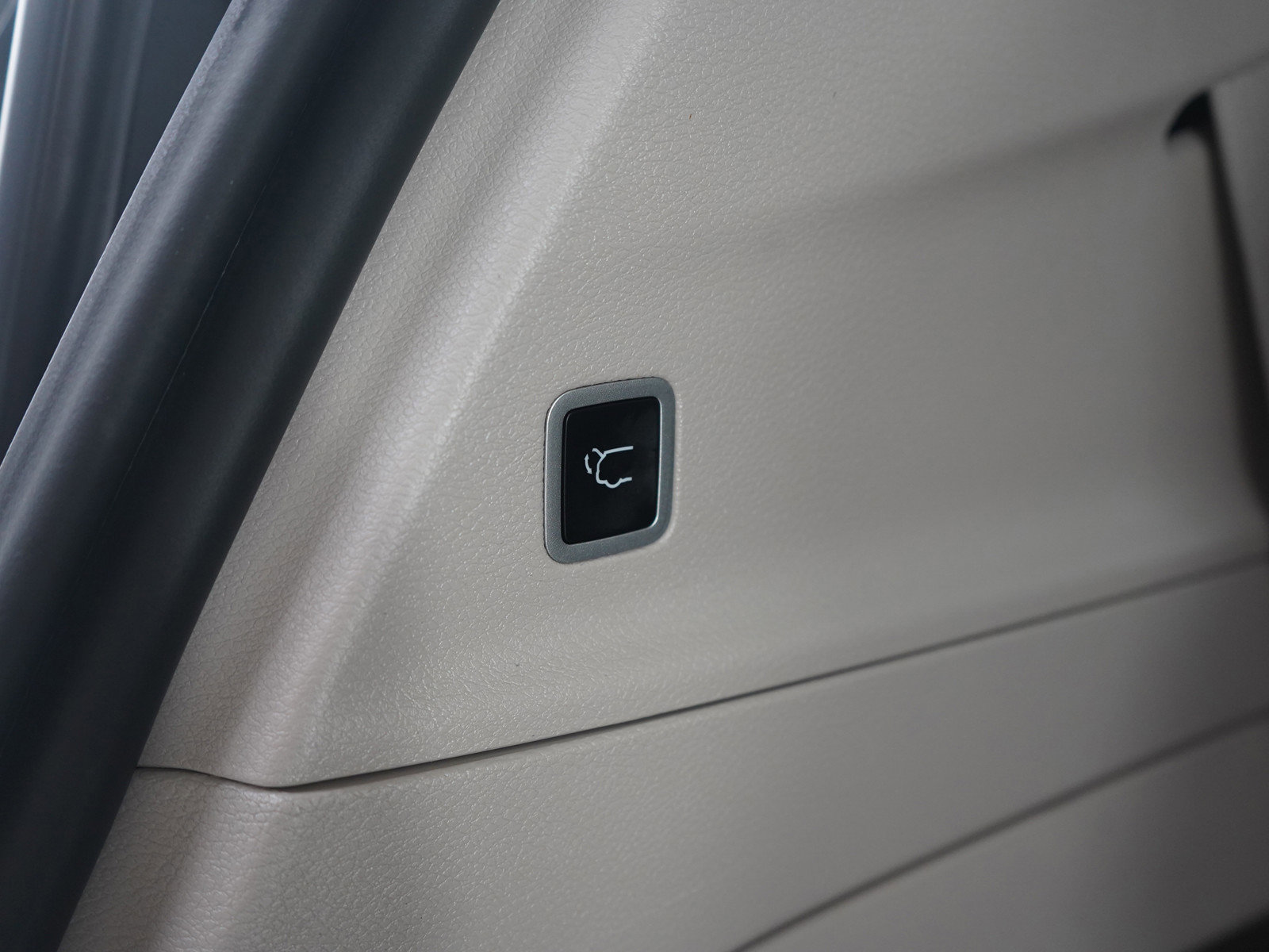 Used 2024 Chrysler Pacifica Limited image 20