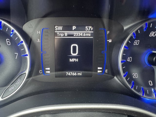 Used 2020 Chrysler Voyager Lxi FWD image 16