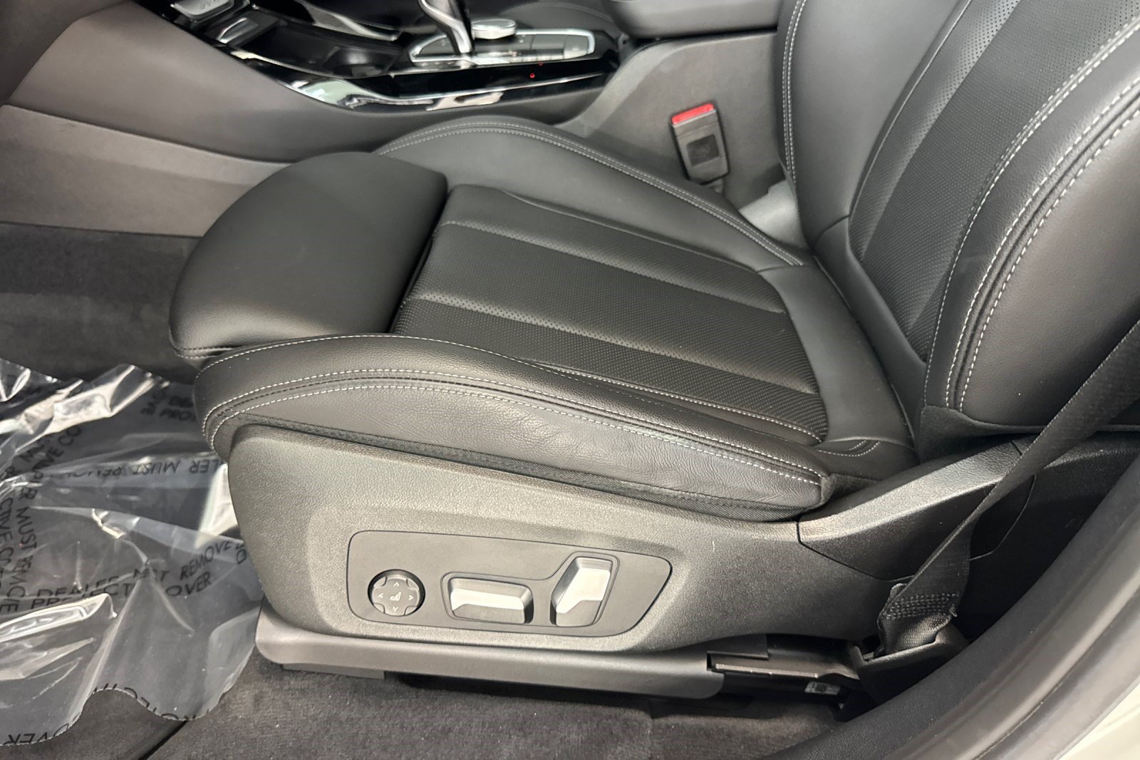 Used 2024 BMW X3 sDrive30i w/ Premium Package RWD image 15
