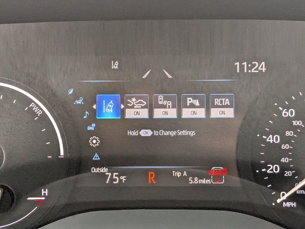 New 2026 Toyota Sienna XLE FWD image 25