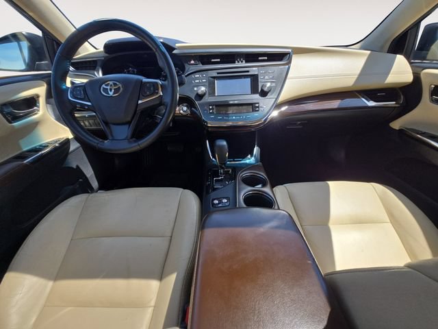 Used 2015 Toyota Avalon XLE Premium FWD image 10