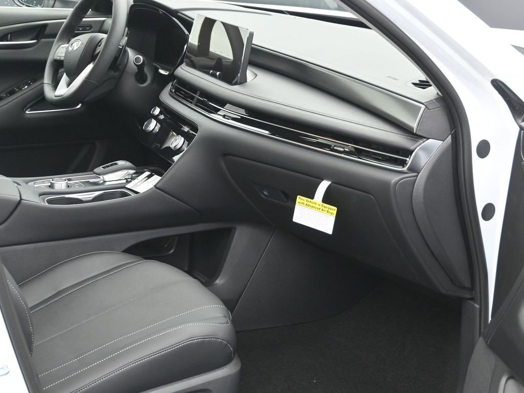 New 2026 INFINITI QX60 Luxe w/ Cargo Package image 6