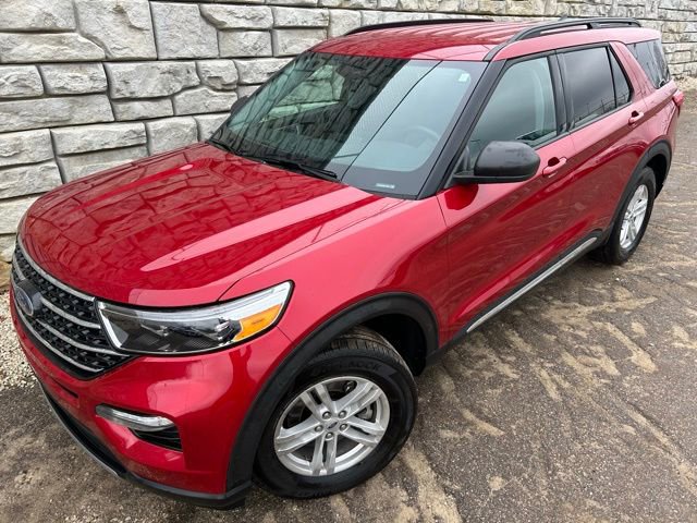 Certified 2024 Ford Explorer XLT w/ Equipment Group 202A