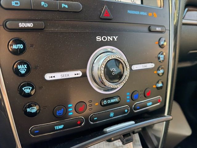Used 2019 Ford Explorer Platinum AWD/4WD image 17