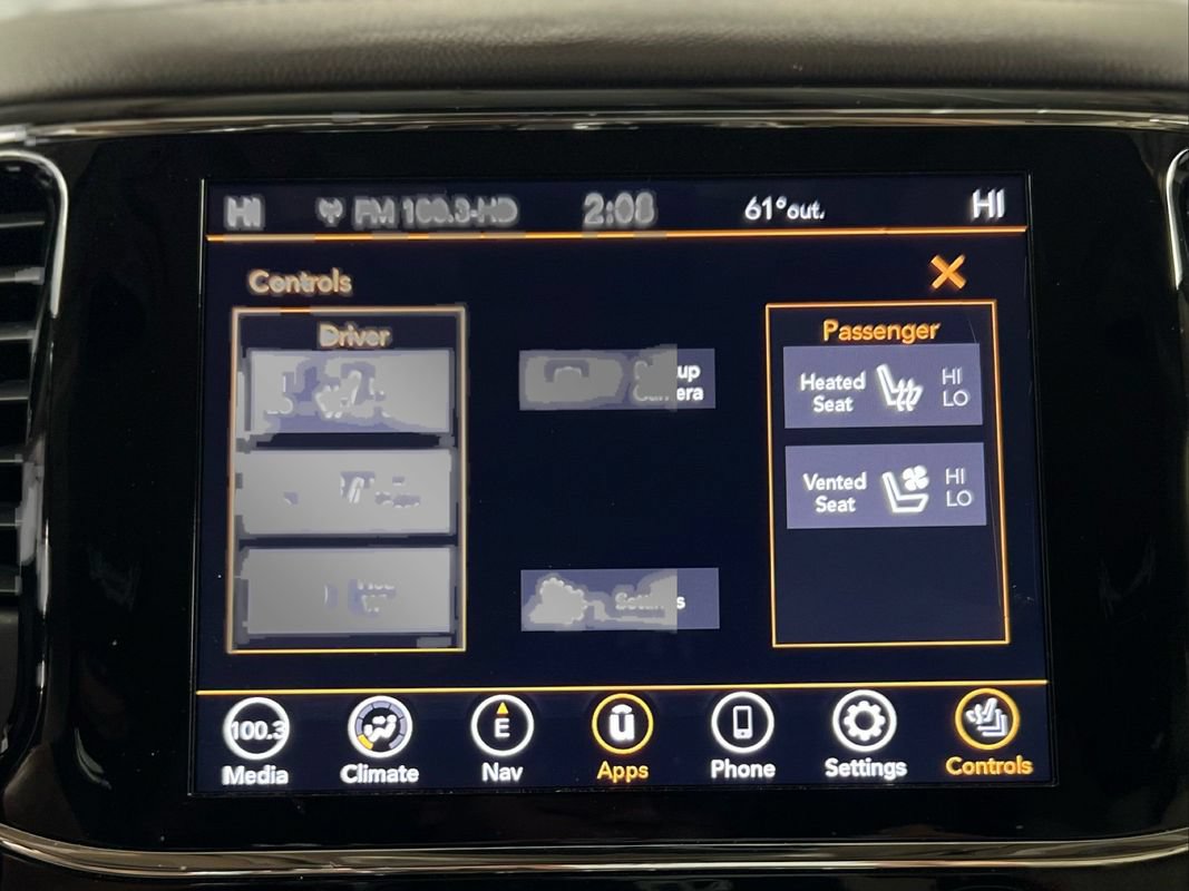 Used 2020 Jeep Grand Cherokee Overland AWD/4WD image 32