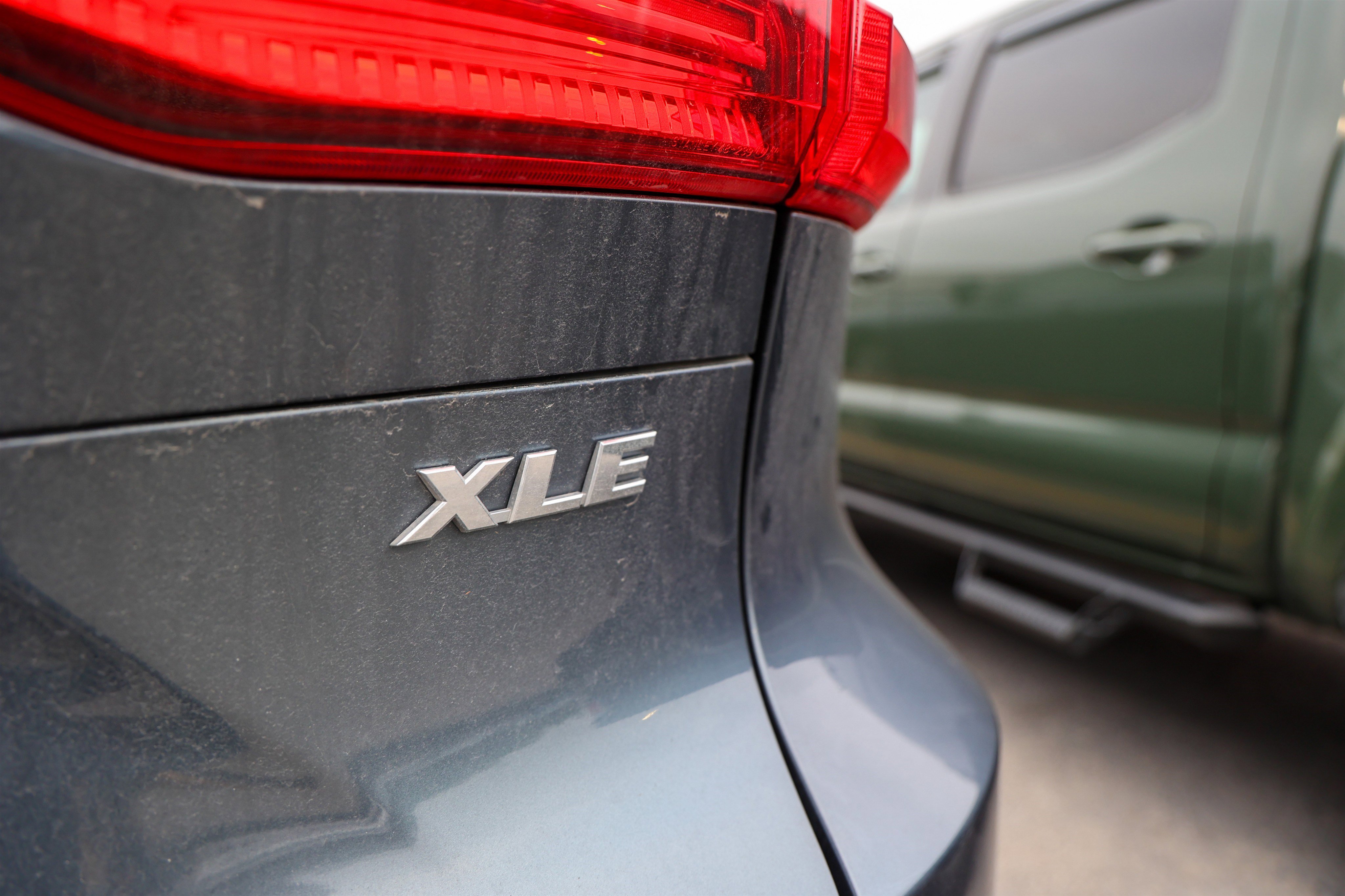 Used 2024 Toyota Venza XLE AWD/4WD image 11