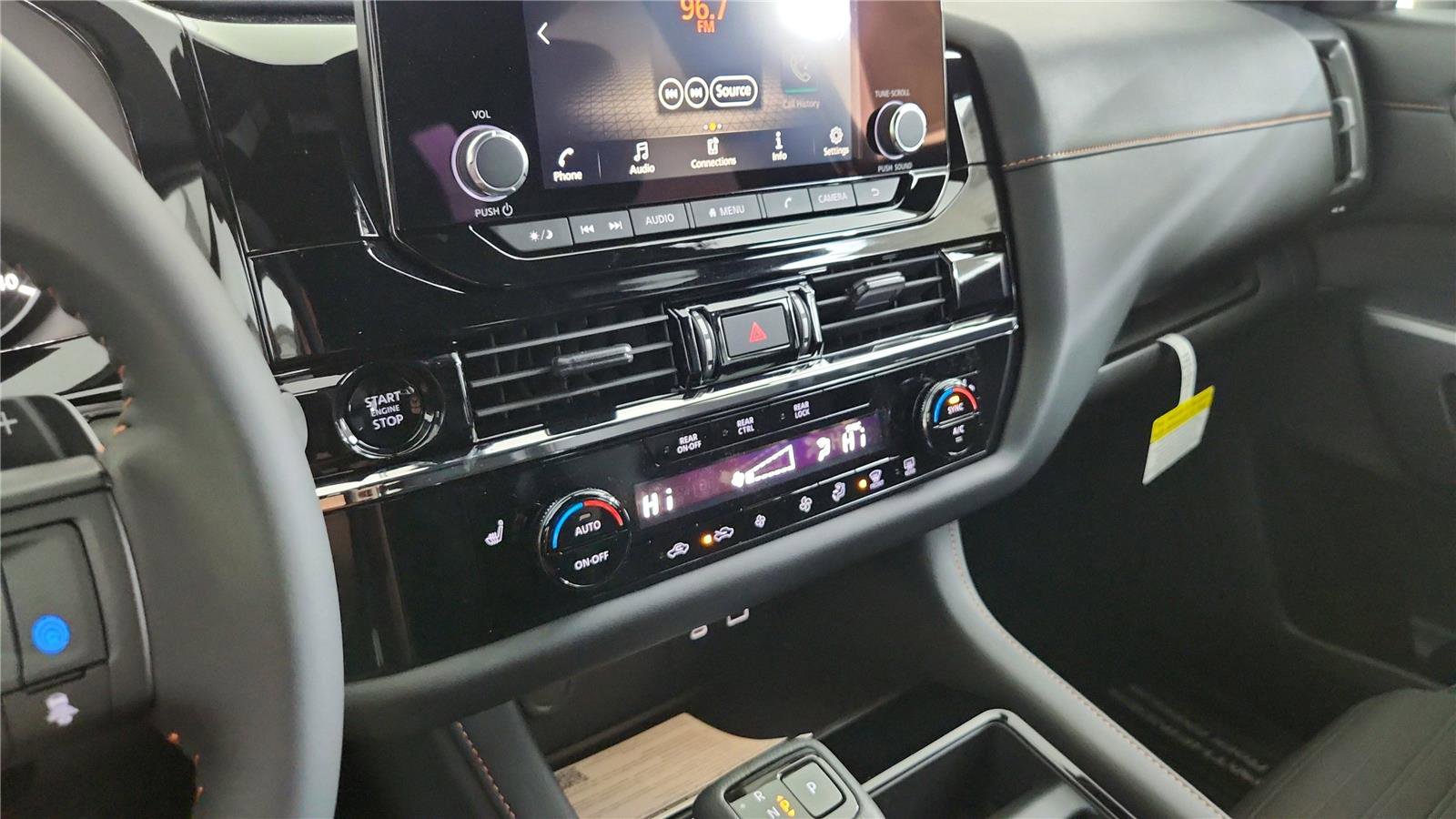 Used 2025 Nissan Pathfinder Rock Creek image 30