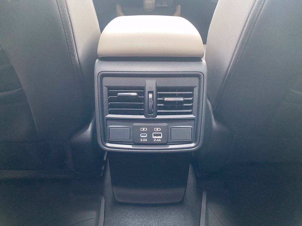 Used 2025 Subaru Forester Premium AWD/4WD image 30