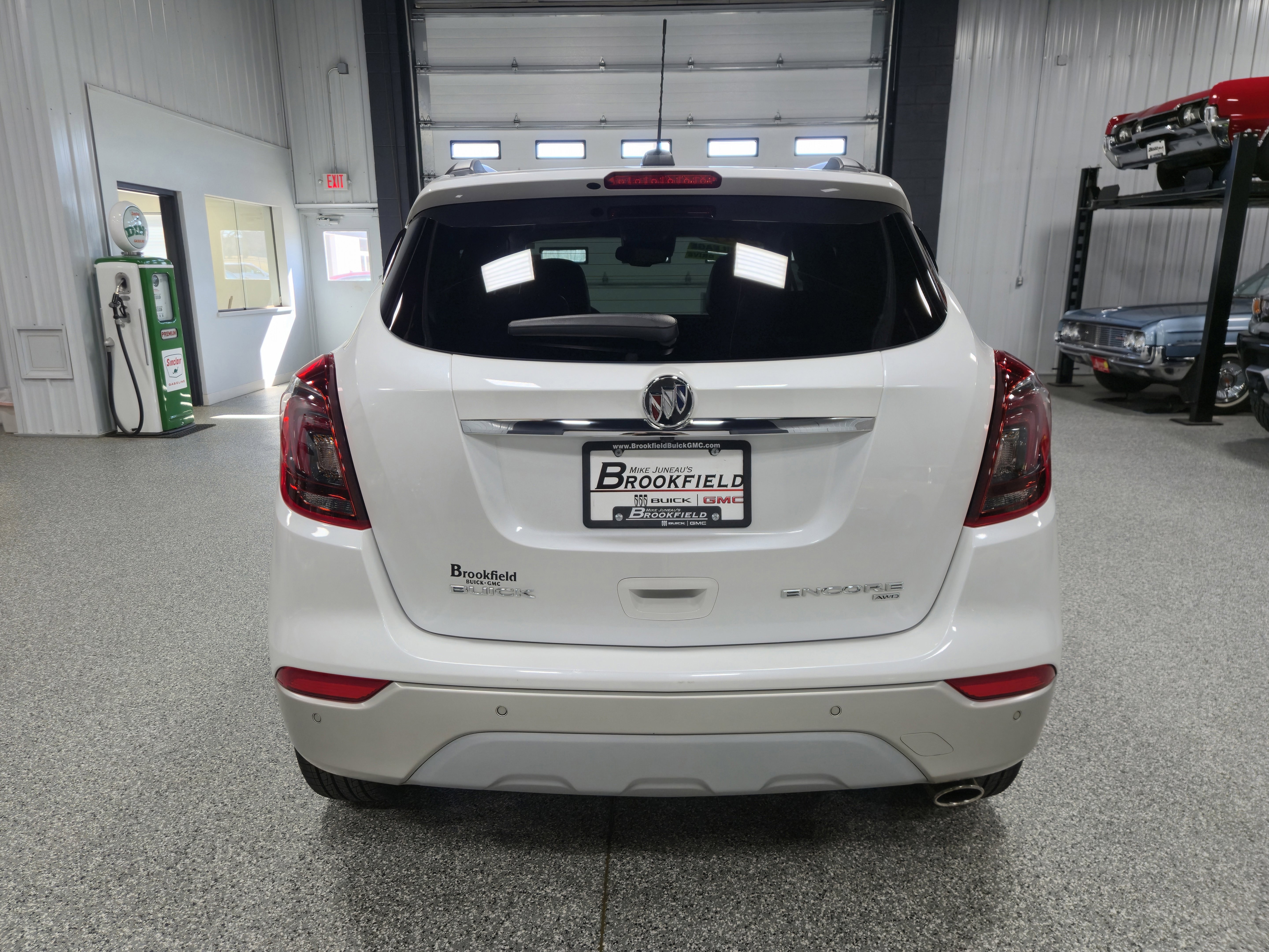 Certified 2017 Buick Encore Premium image 3