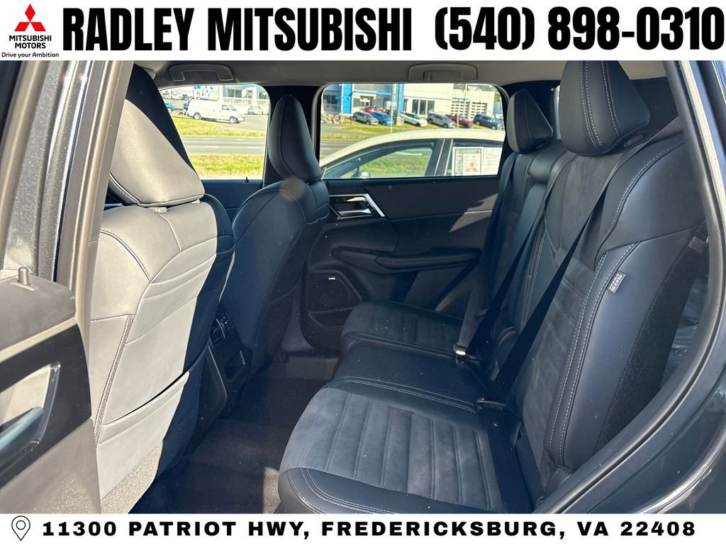 New 2026 Mitsubishi Outlander SE AWD/4WD image 18