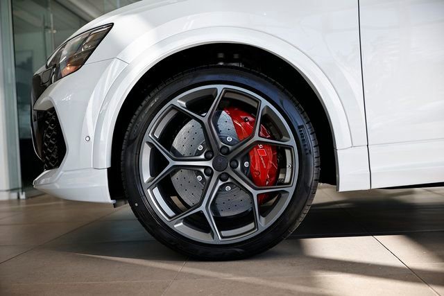 New 2026 Audi RS Q8 performance image 10