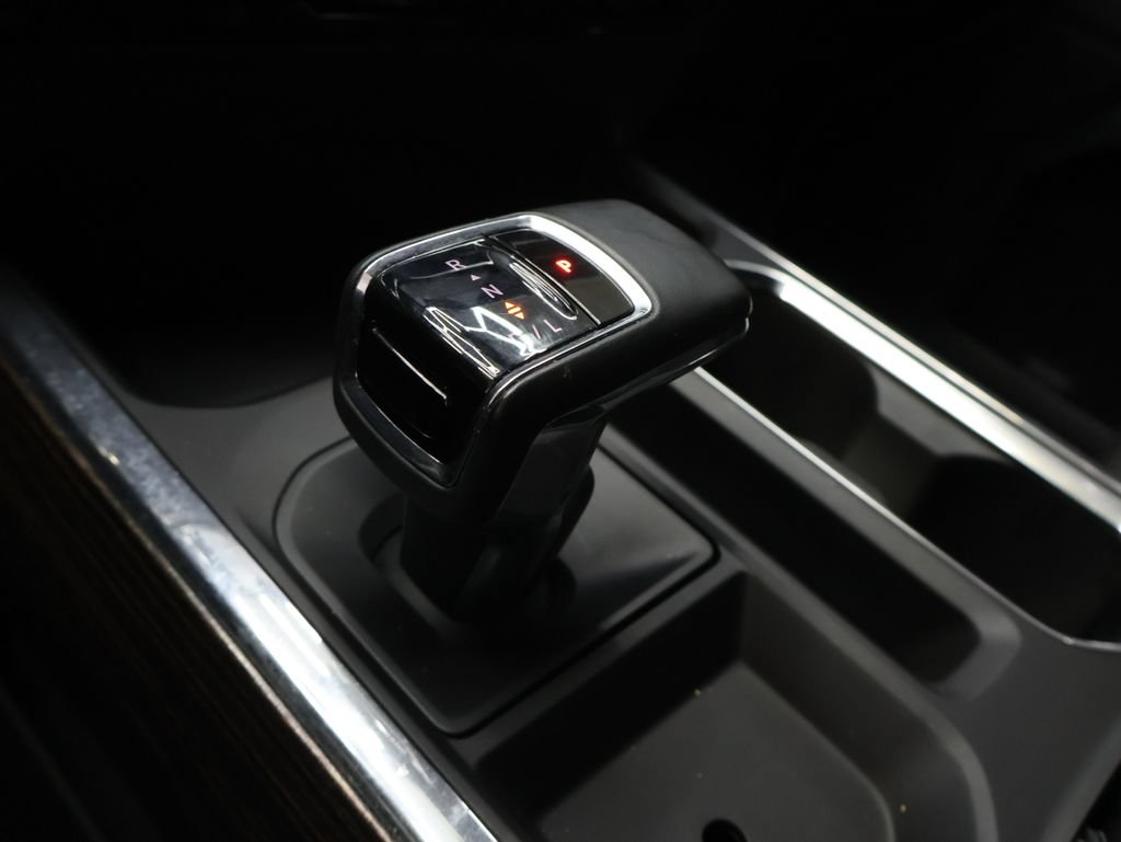 Used 2024 GMC Sierra 1500 Elevation w/ LPO, Elevation Black Package AWD/4WD image 26