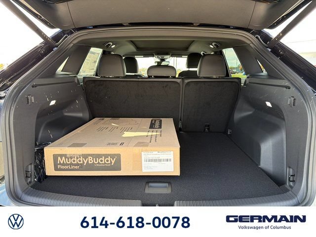 New 2026 Volkswagen Atlas Cross Sport SEL AWD/4WD image 14