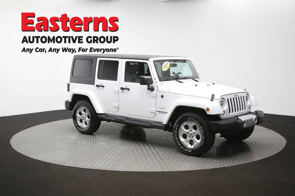 Used 2015 Jeep Wrangler Unlimited Sahara w/ Connectivity Group AWD/4WD image 49