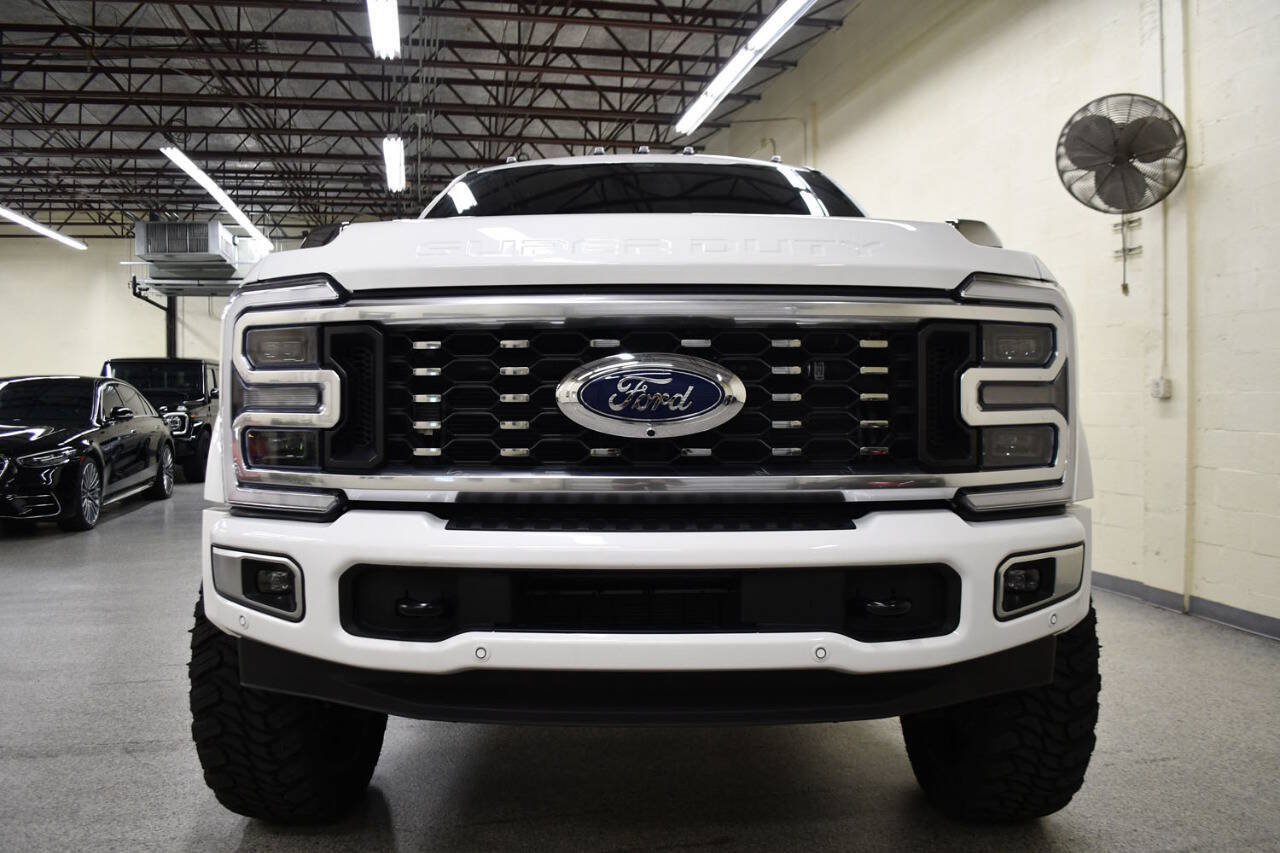 Used 2025 Ford F450 Platinum w/ Platinum Plus Package AWD/4WD image 5