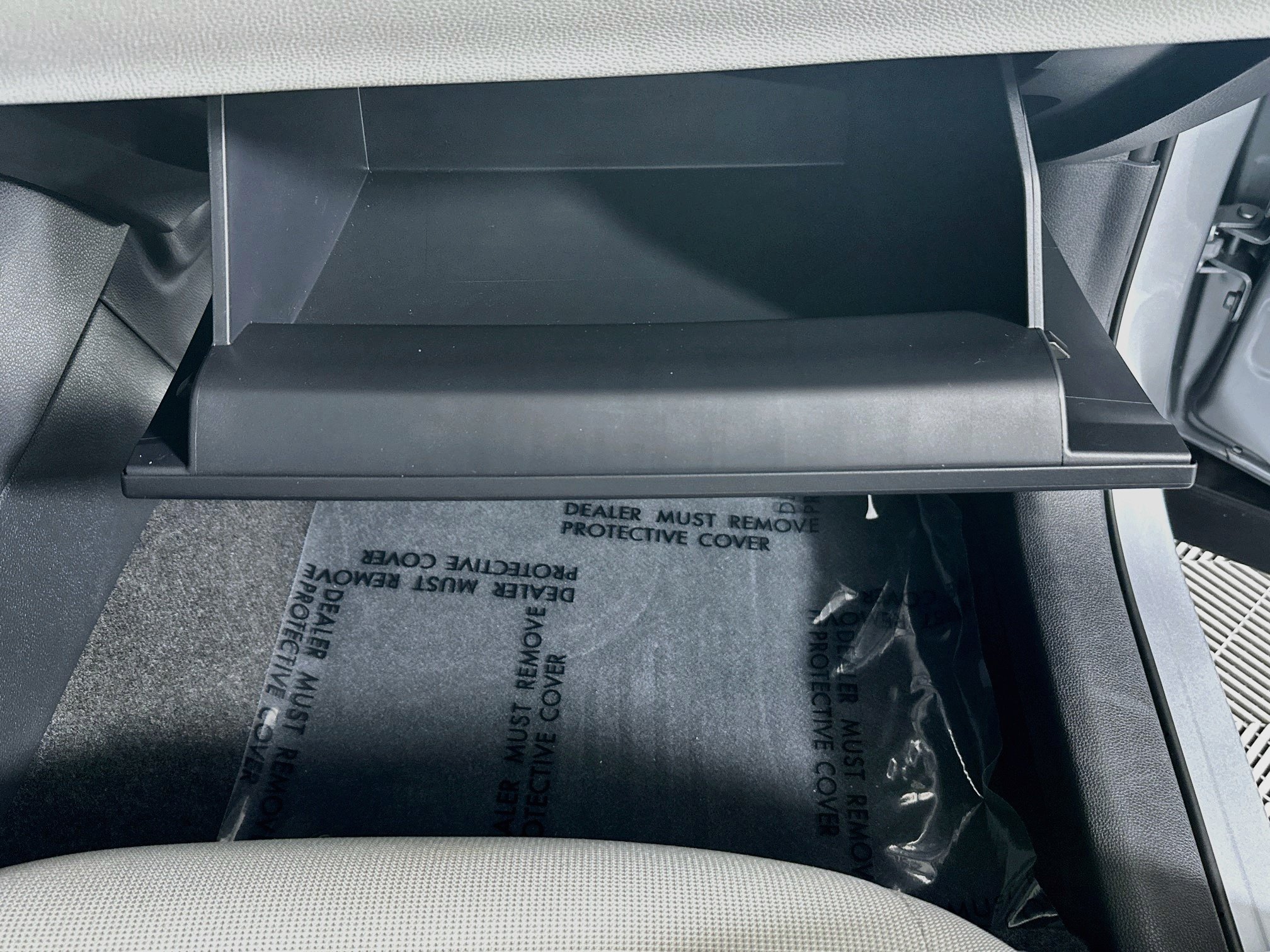 Certified 2026 Toyota Corolla Cross L FWD image 31