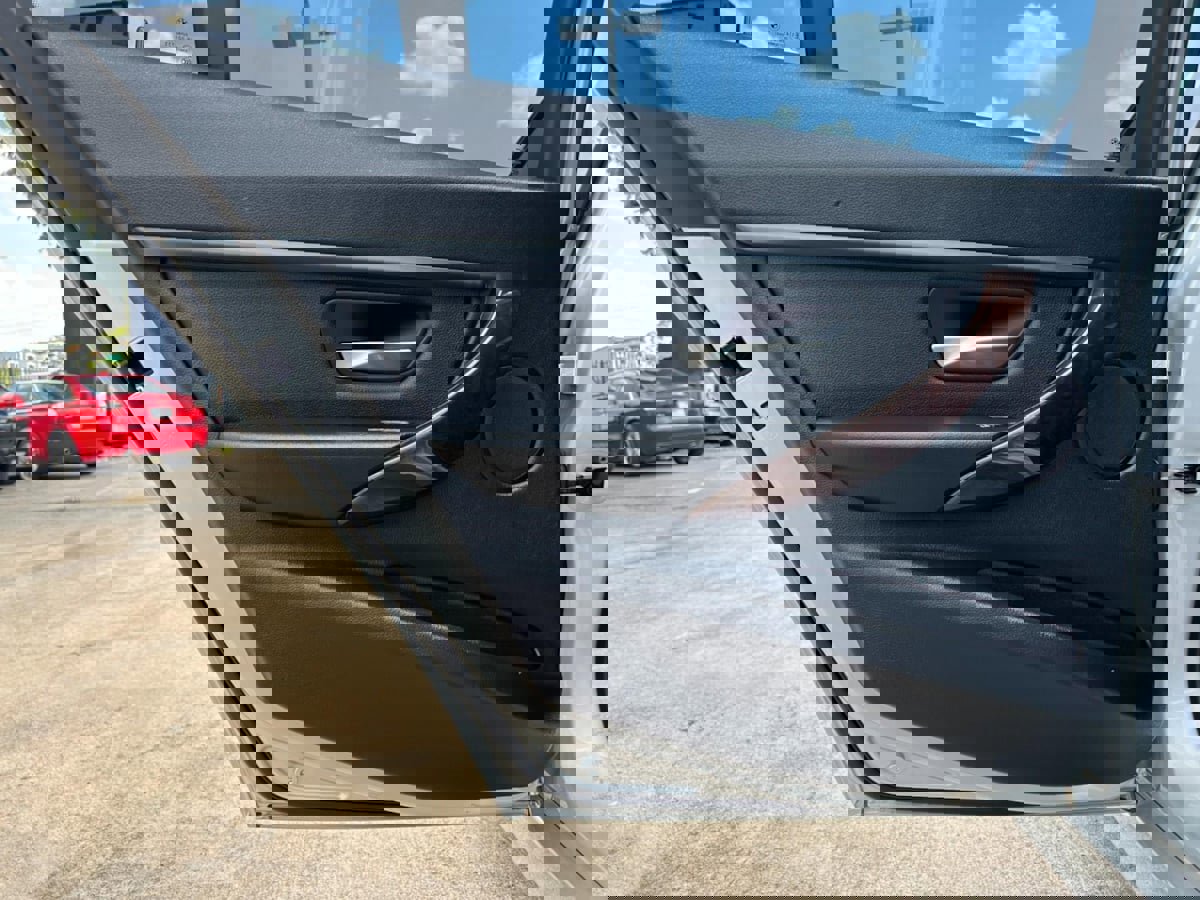 Used 2014 BMW 328i Sedan image 20