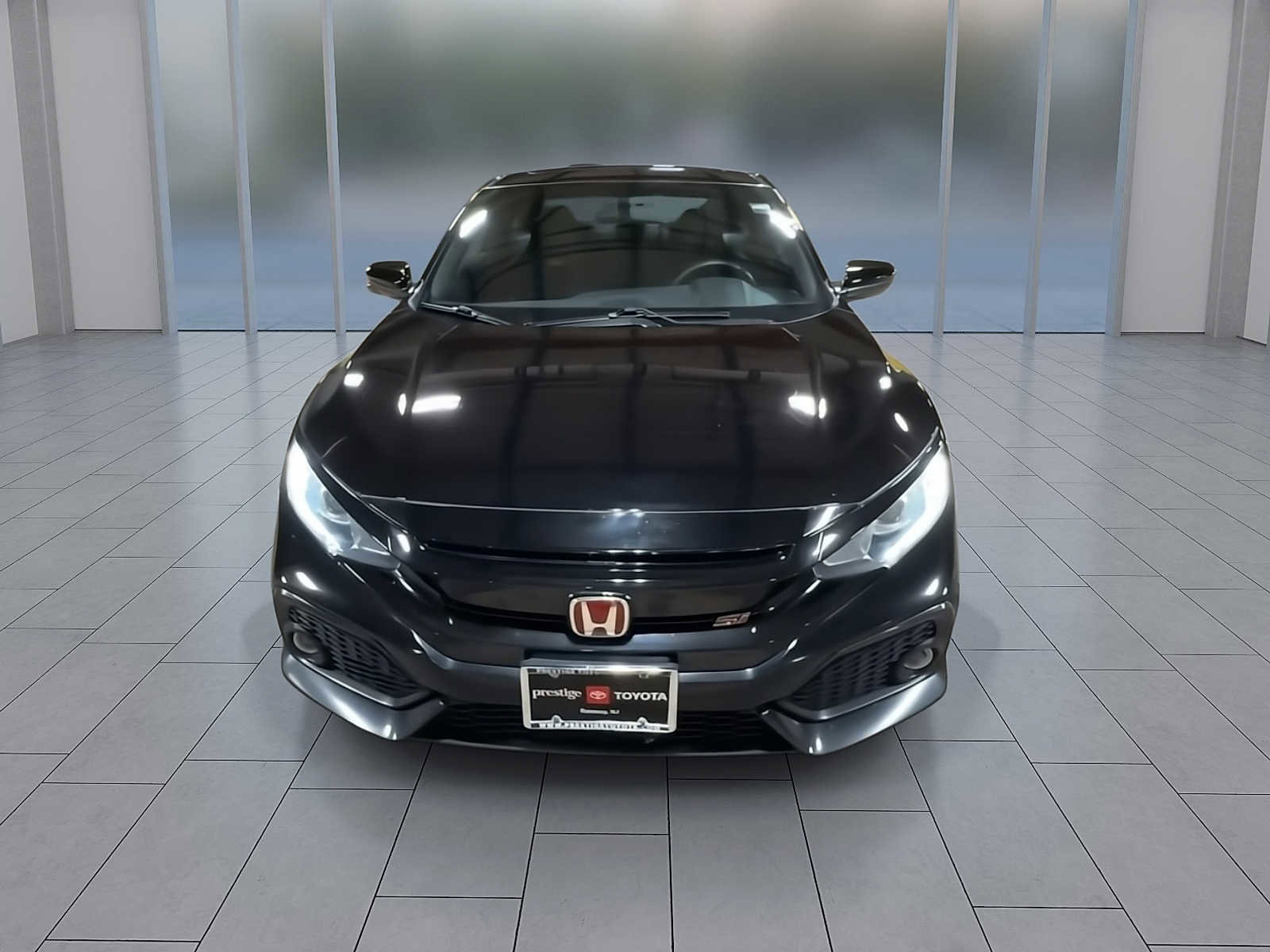 Used 2018 Honda Civic Si image 3