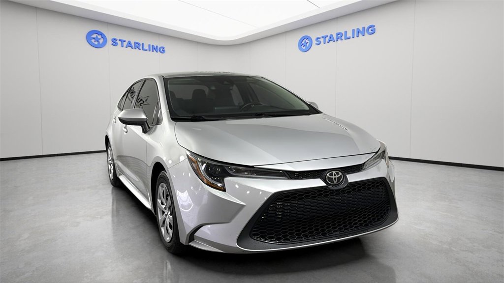 Used 2022 Toyota Corolla LE image 14