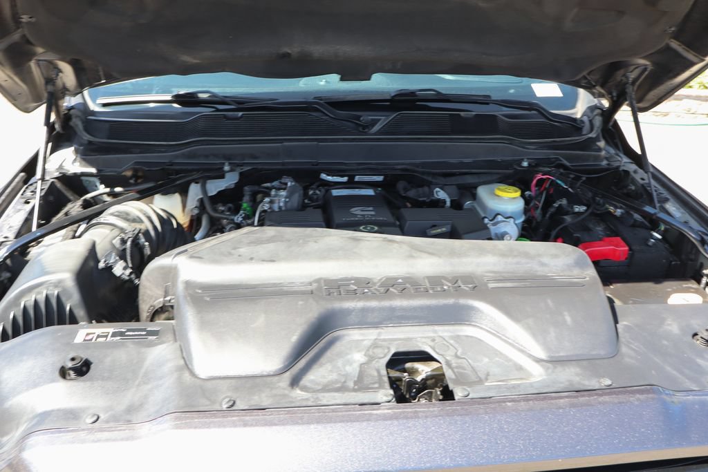 Used 2020 RAM 2500 Laramie w/ Night Edition AWD/4WD image 12