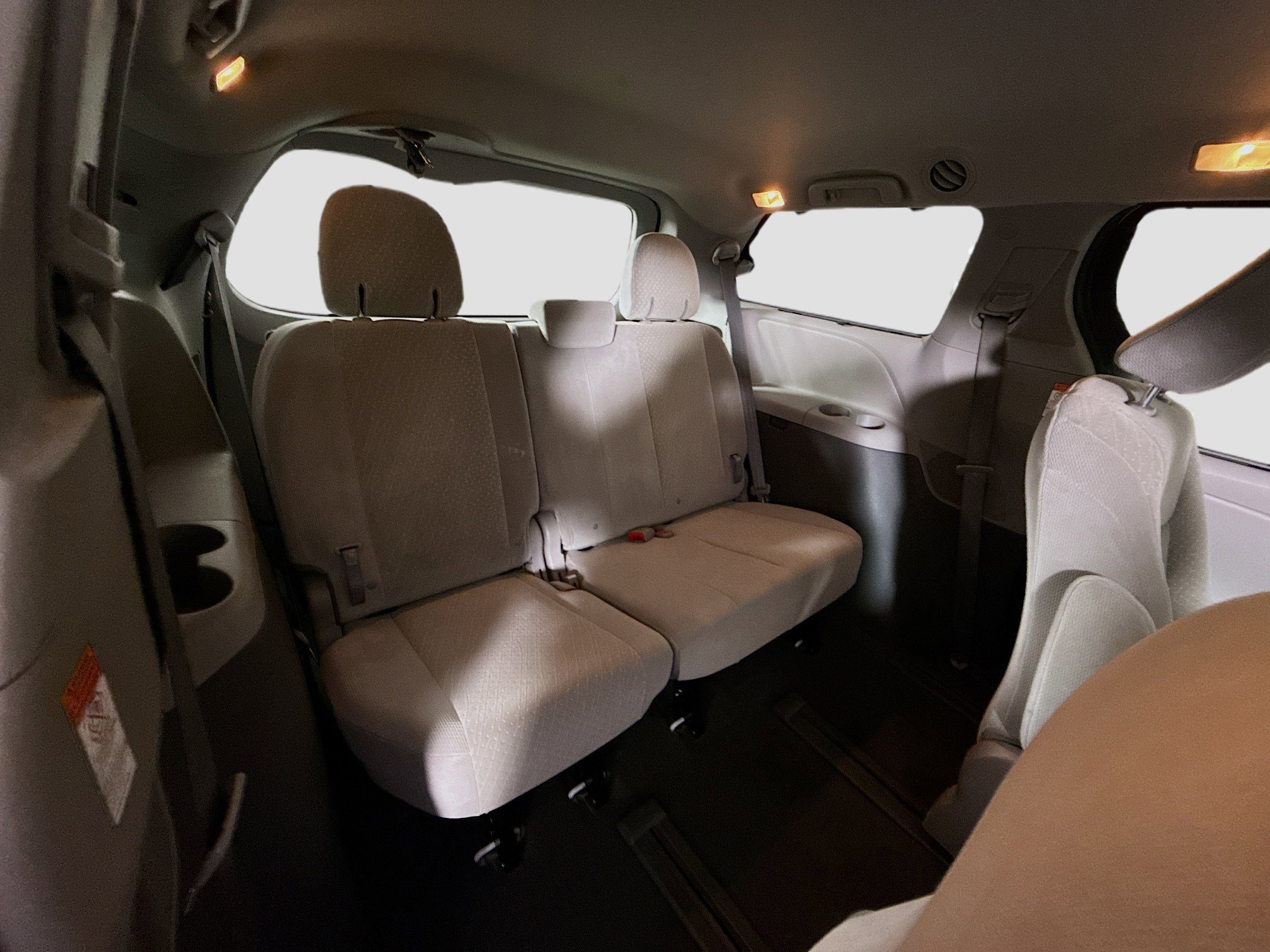 Used 2020 Toyota Sienna LE w/ LE Preferred Package AWD/4WD image 40