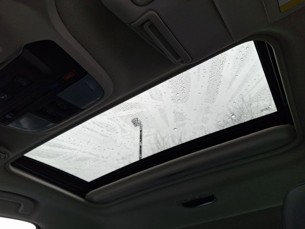 Used 2019 Subaru Impreza 2.0i Limited image 14