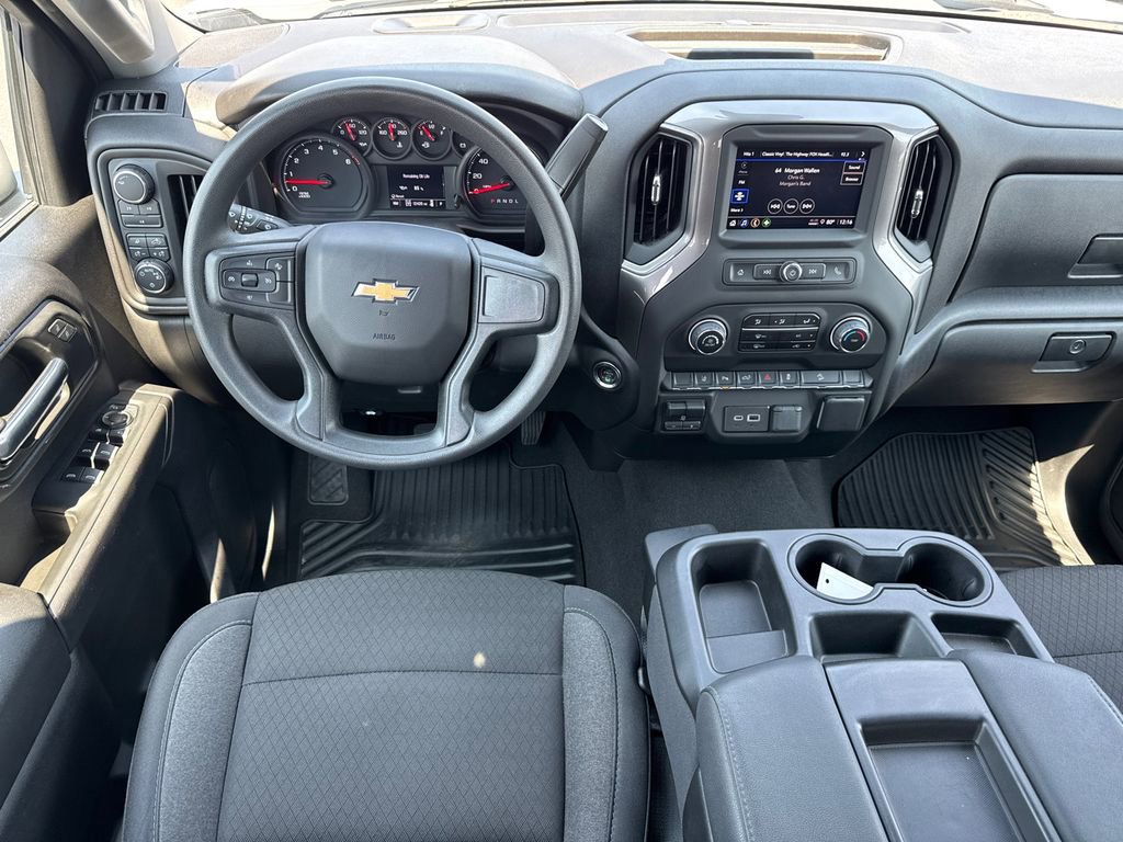 Used 2025 Chevrolet Silverado 2500 Custom w/ Custom Value Package AWD/4WD image 23