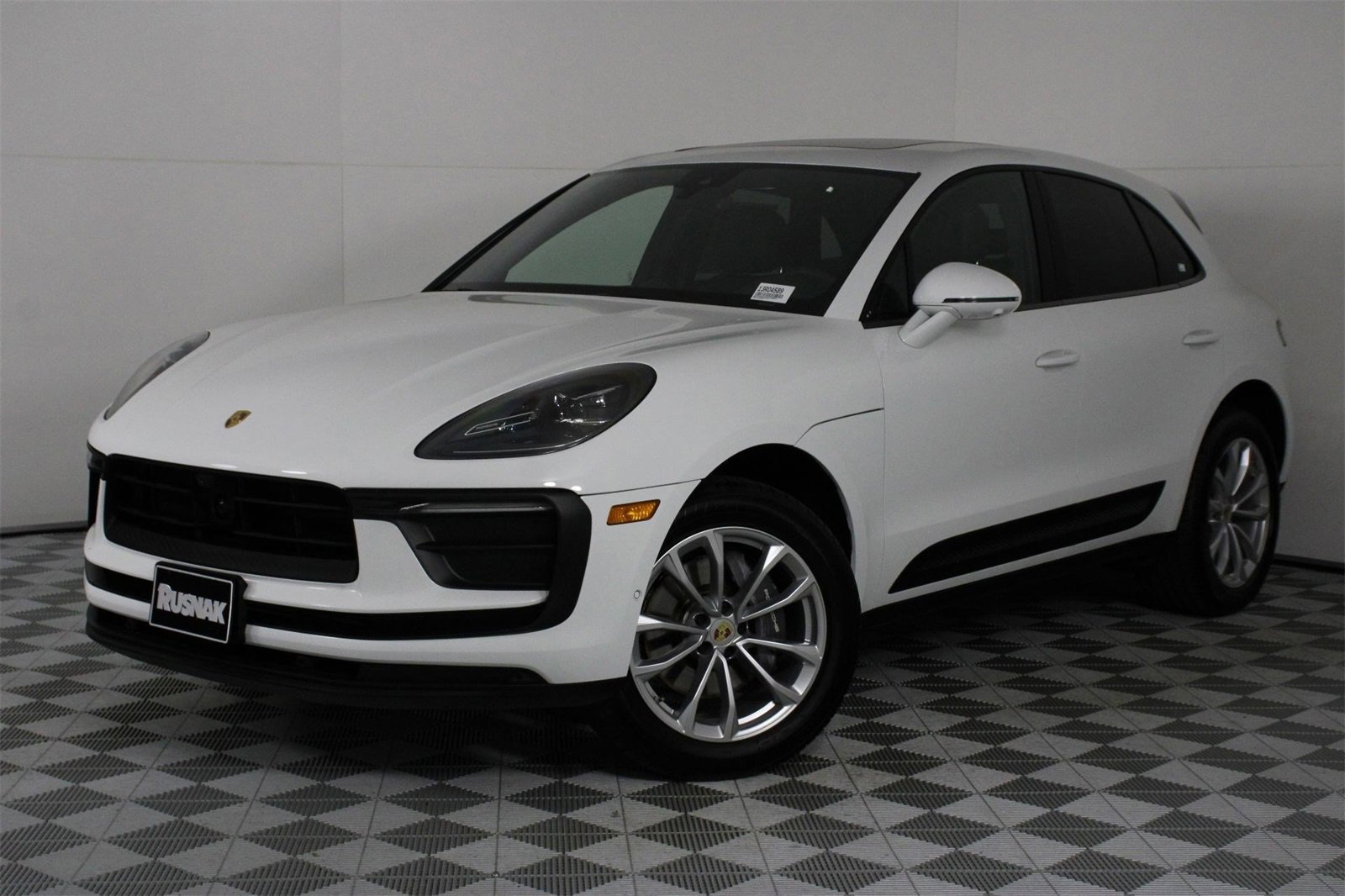 Used 2025 Porsche Macan