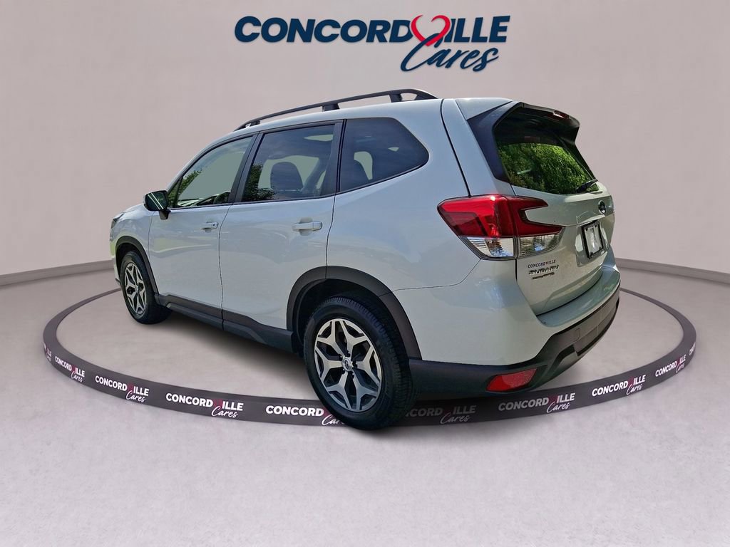 Certified 2023 Subaru Forester Premium AWD/4WD image 5