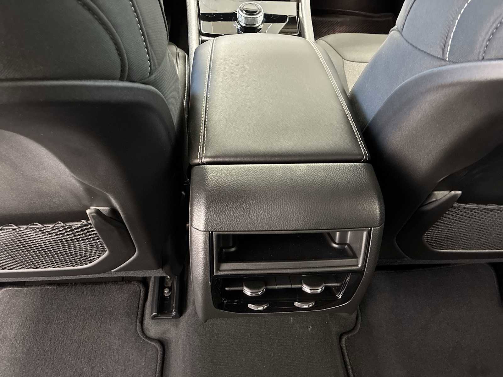 New 2025 Jeep Grand Cherokee Laredo X image 22