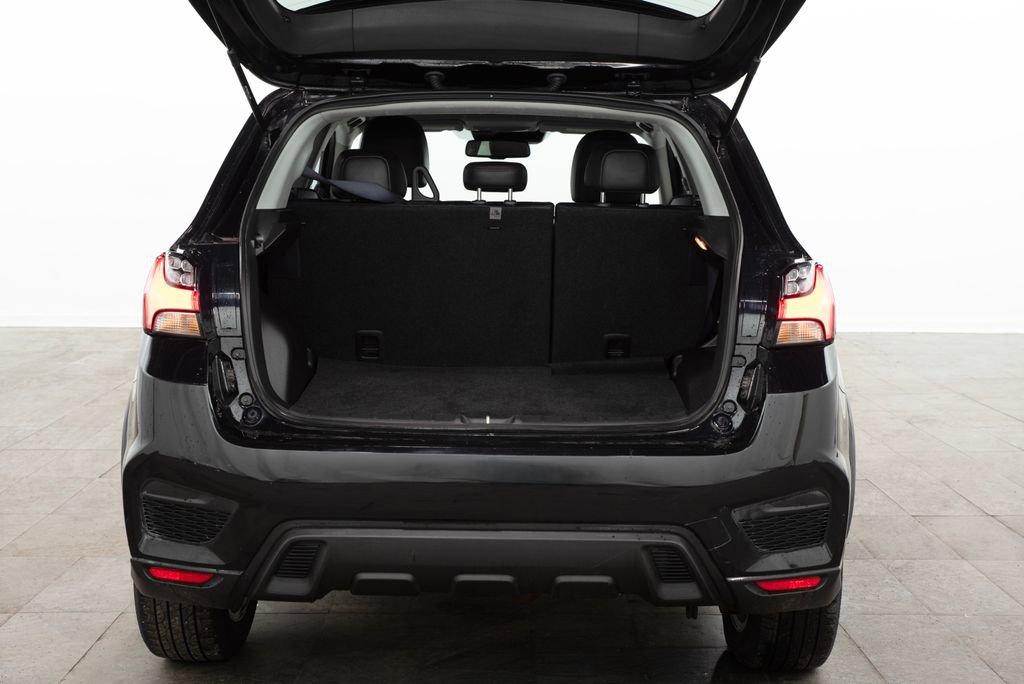 Used 2024 Mitsubishi Outlander Sport SE image 12