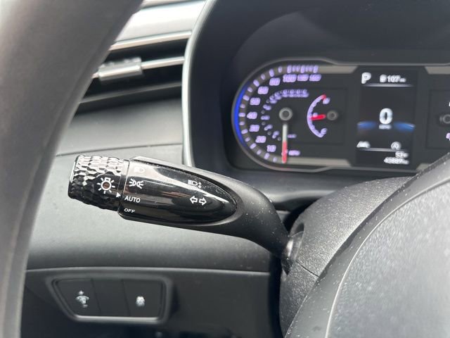 Used 2023 Hyundai Tucson SE image 12